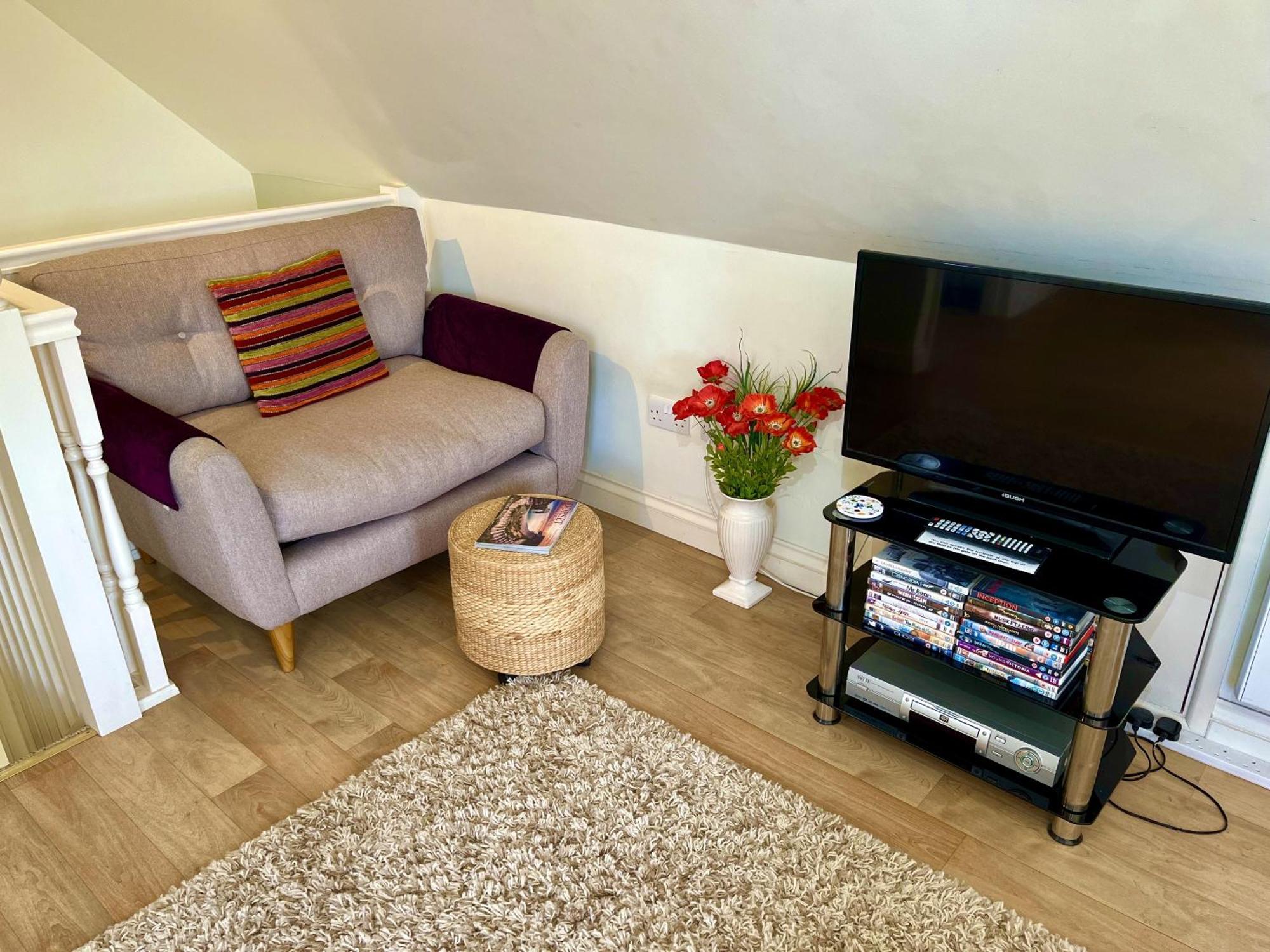 Priors Oak - A Cosy Studio With Countryside Views In Dorset Stalbridge 외부 사진