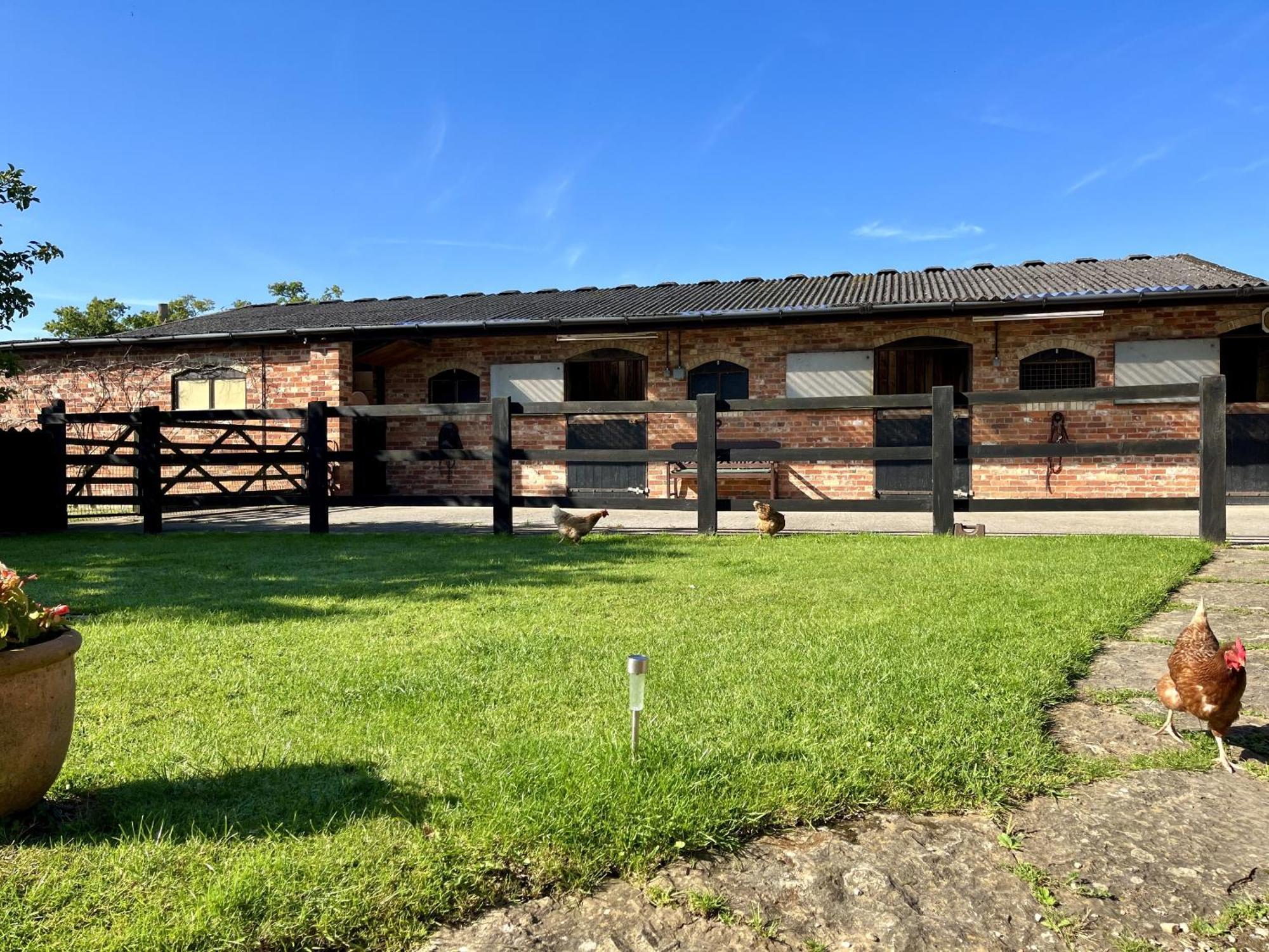 Priors Oak - A Cosy Studio With Countryside Views In Dorset Stalbridge 외부 사진